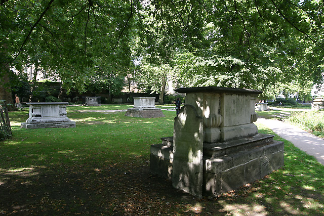 st georges gardens graves