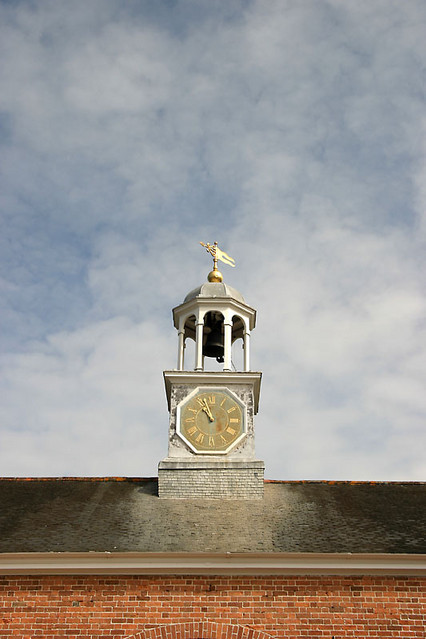 roof clock